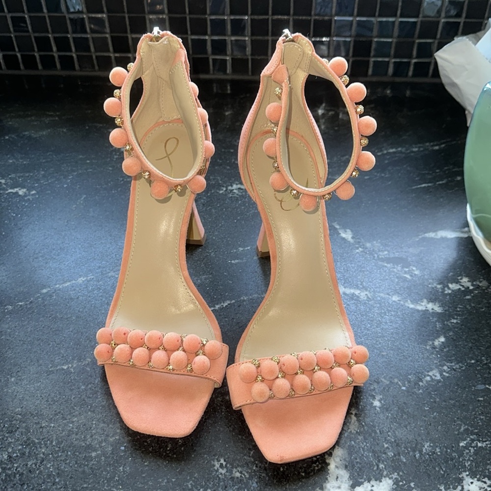 Sam Edelman peach Luella Suede Beaded Heels Size 9.5 NWOT - Picture 2 of 10